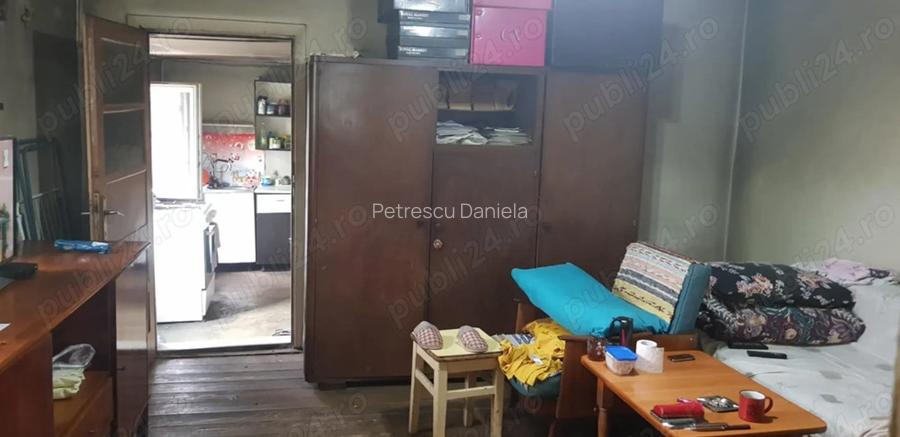 Vand casa la tara in comuna Haghig