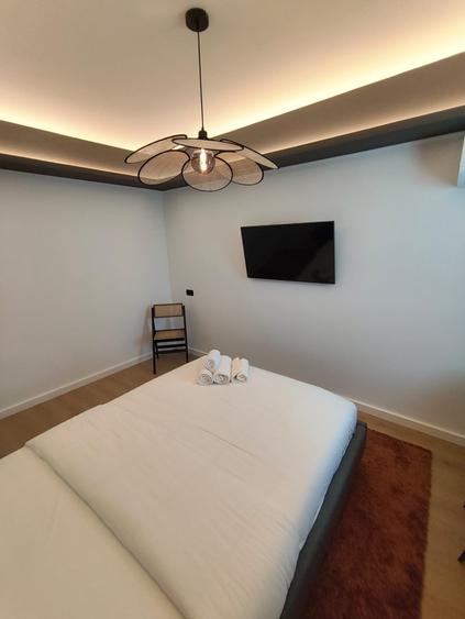 Piata Romana-apartament cu 3camere-bun gust si eleganta - 4