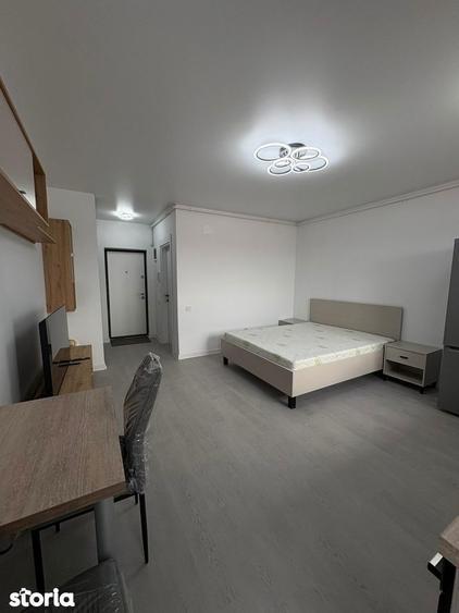 Garsoniera la prima inchiriere in Militari Residence cu AC si centrala - 2