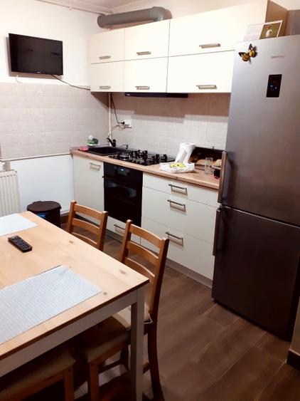 Vând apartament 2 camere zona centrala. Complet mobilat gata de mutare - 5