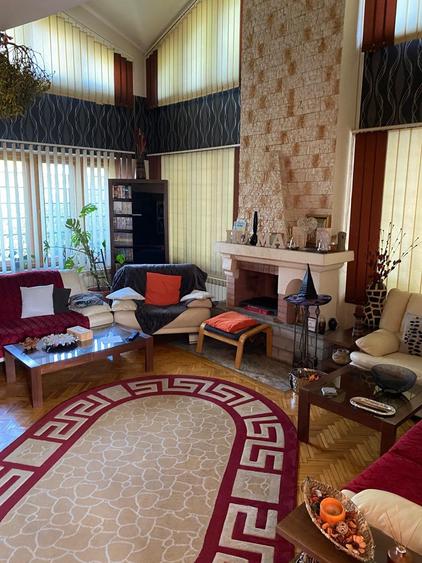 Casă spațioasă în Chiajna- Roșu, ideală pentru rezidențial sau afaceri! - 17