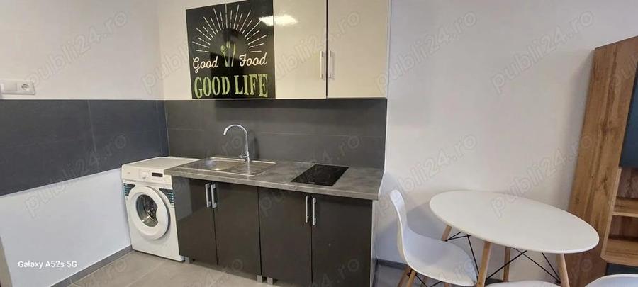 Garsoniera ,Tractorul , la 2 minute de Coresi - 1