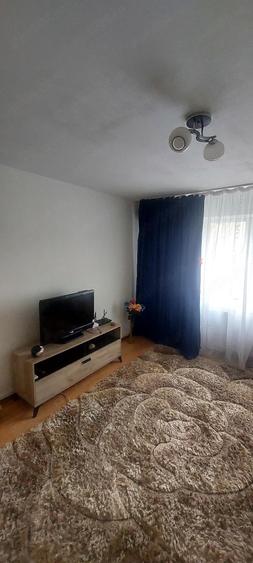 Apartament cu 2 camere de inchiriat - 3