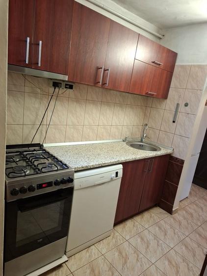 Vand apartament 2 camere - 3