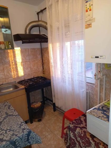 Garsonieră în Uiești