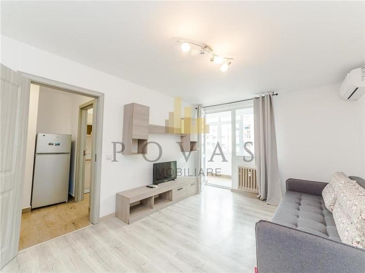 Vanzare Apartament 2 Camere Stefan Cel Mare - 1