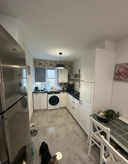 Apartament 3 camere decomandat, Modern, zona centrala str 9Mai - 4