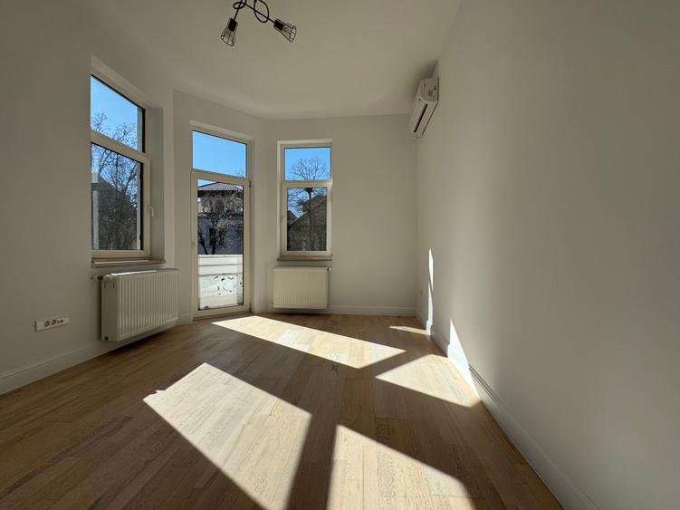 De inchiriat vilă interbelică restaurată - 354 mp utili - D+ P + 1+M  - Capitale - 9