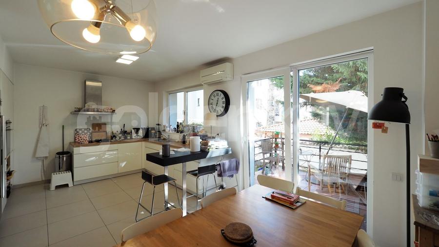 Vilă moderna D+P+1+M | 6 camere, 6 bai | 436mpc - 4