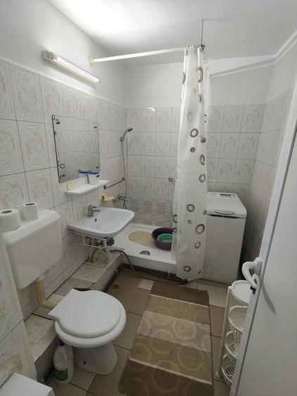 Inchiriez apartament 2 camere in cartier CFR - 3