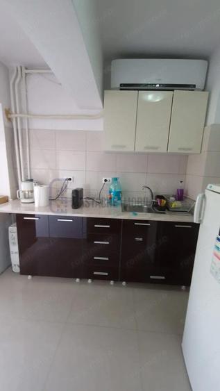 Piata Unirii_birou (post de lucru) exclusiv pentru avocati sau juristi - 3