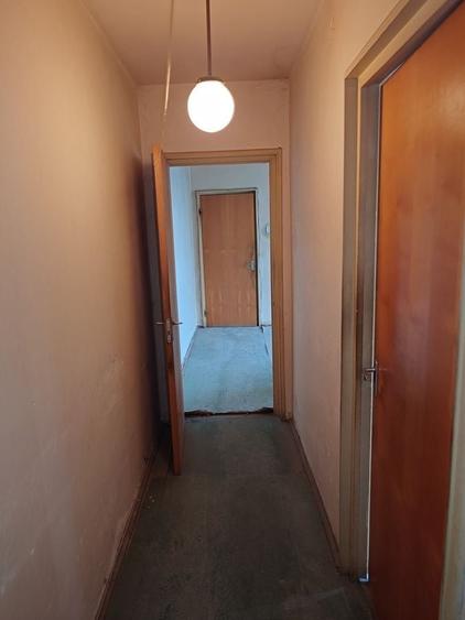 Apartament 4 camere necesita renovar, Chilia Veche, Drumul Taberei - 2