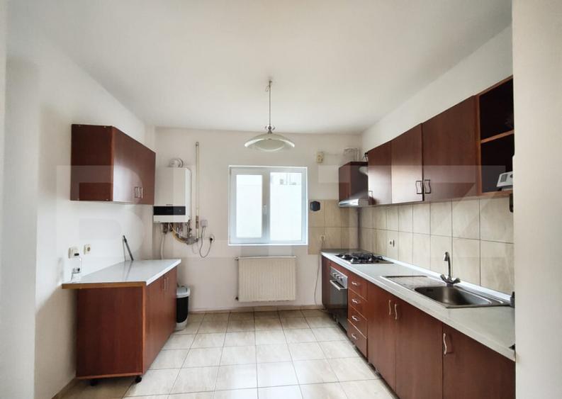 Casa 110 mp utili, curte proprie fata/spate, 2 niveluri, Car - 2