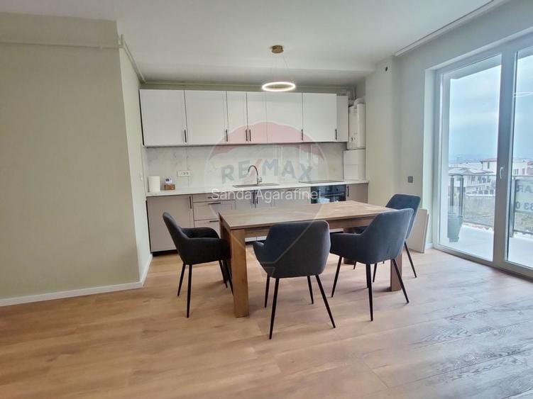 Apartament luminos si spatios, 3 camere - Zona Vivo / Urbano Panoramic