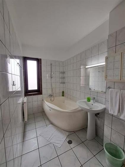 Cladire cu 10 camere, P+E+M, situata in cartierul Zorilor! - 9