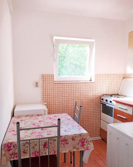 Garsoniera de inchiriat la etajul 4, Central zona Intim Arad - 4