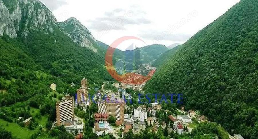 Teren, Baile Herculane - Orsova, deschidere de 80ml, pe E70 - 2