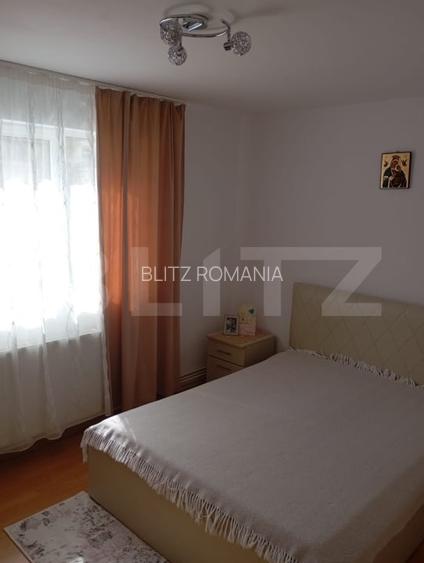 Apartament Decomandat cu 2 Dormitoare, Balcon si Bucatarie Mare - Fieni, 60 mp Apartament Decomandat cu 2 Dormitoare, Balcon si Bucatarie Mare - Fieni, 60 mp