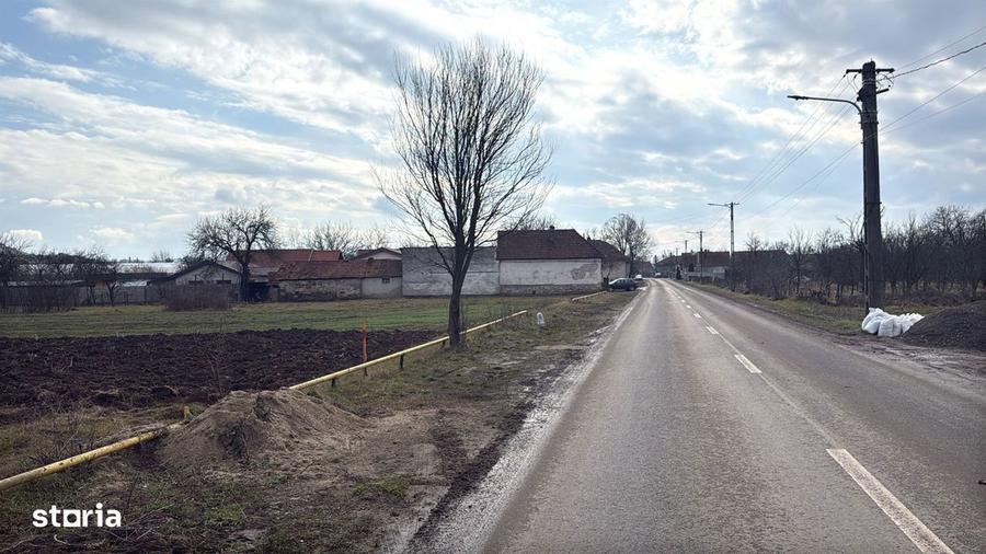 Vand teren intravilan 2985mp in Uroi, la 2km de Simeria - 1