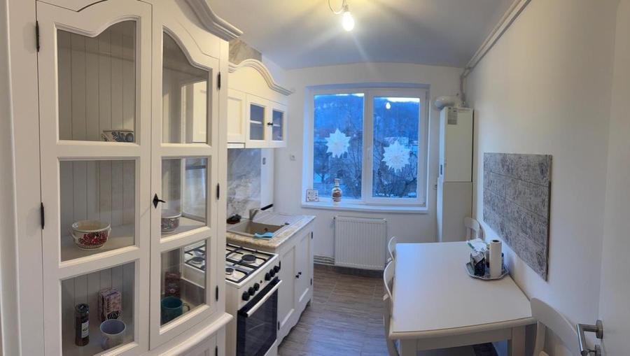 Apartament 2 camere, zona 15 Noiembrie, pret promotional - 1