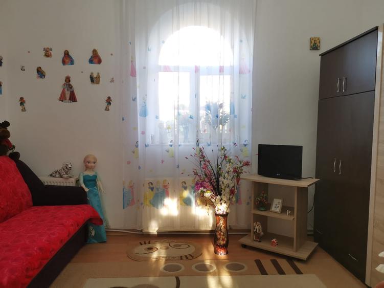 GARA MARE IASI , apartament la casa tip duplex , constructie supersolida - 23