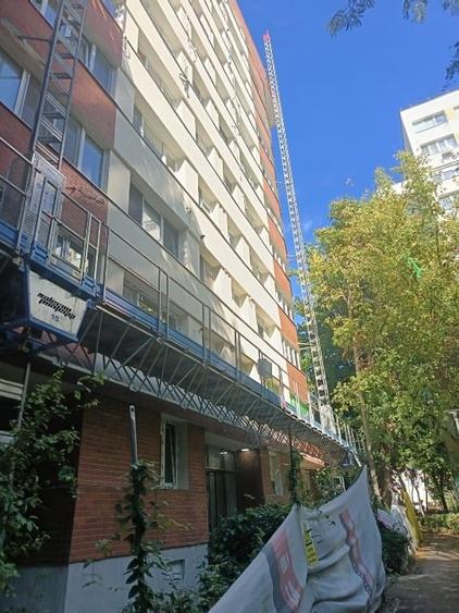 Apartament cu 2 camere semidecomandat, mobilat în Obor