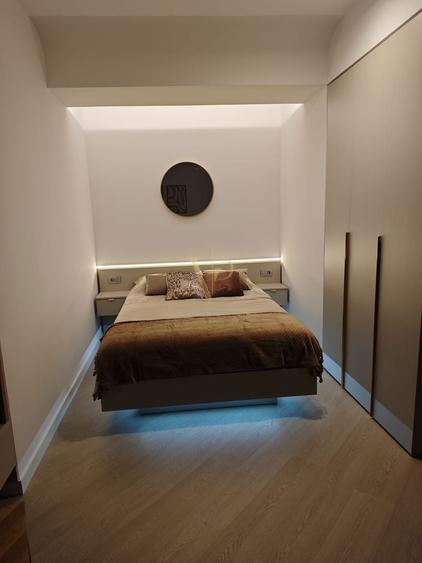 Apartament cu 2 camere semidecomandat, mobilat în Pipera