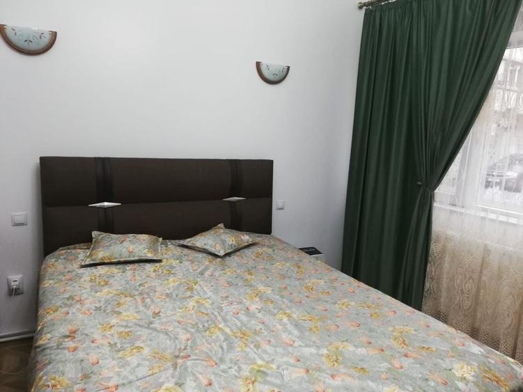 Casă cu 2 camere în Tineretului