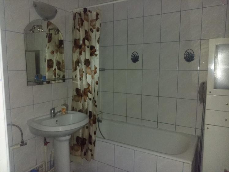 AP. 2 CAMERE-  APARATORII PATRIEI, BUCATARIE INCHISA, METROU 3 MIN - 5