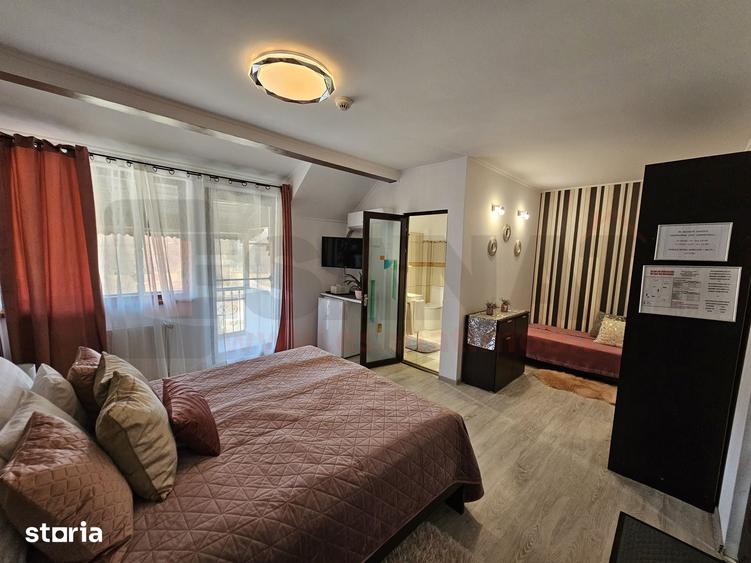 Casă cu 10 camere cu Teren 1892 Mp în Sud