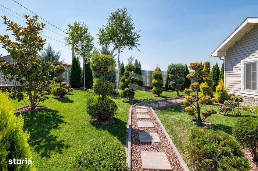 Casă cu 4 camere în Siminoc