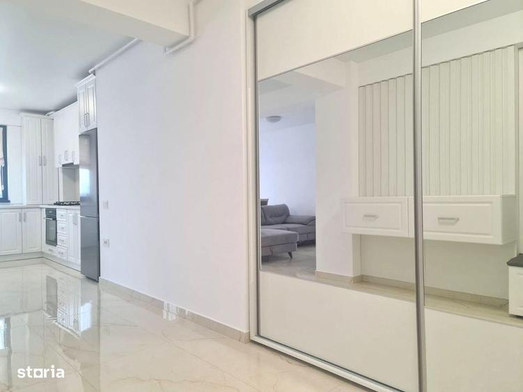 Apartament cu 2 camere, mobilat în Micro 17