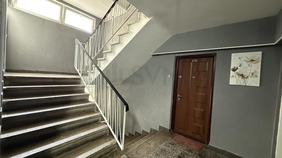 Apartament cu 2 camere decomandat în Tei