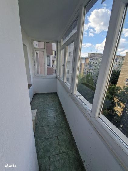 Apartament cu 4 camere decomandat în Militari