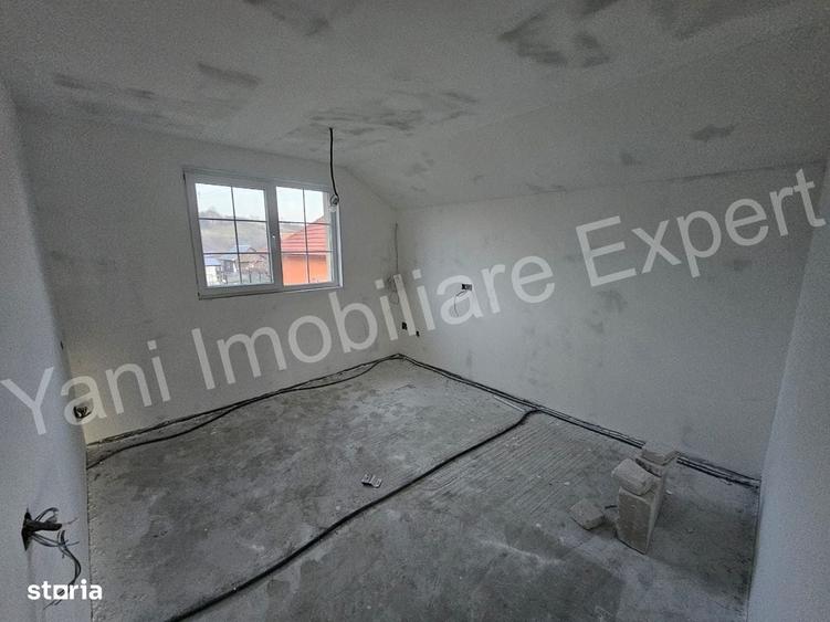 Casă cu 4 camere în Șuici