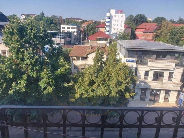 Apartament ultracentral - 2 camere - zona Primariei - 4