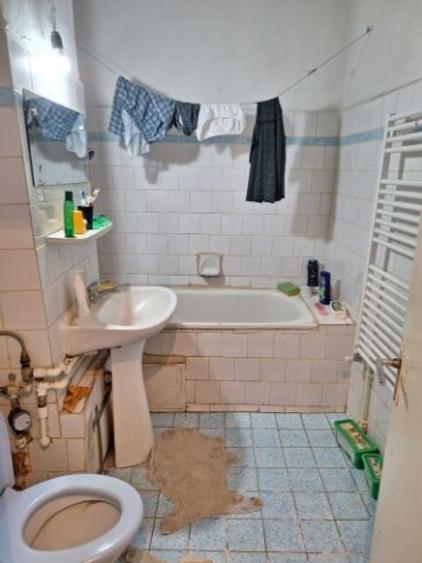 Apartament cu 3 camere decomandat în Inel II - 10