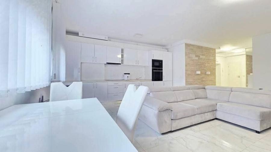 Apartament 3 camere, Zona Podgoria, Bloc Nou Urbanna - 2