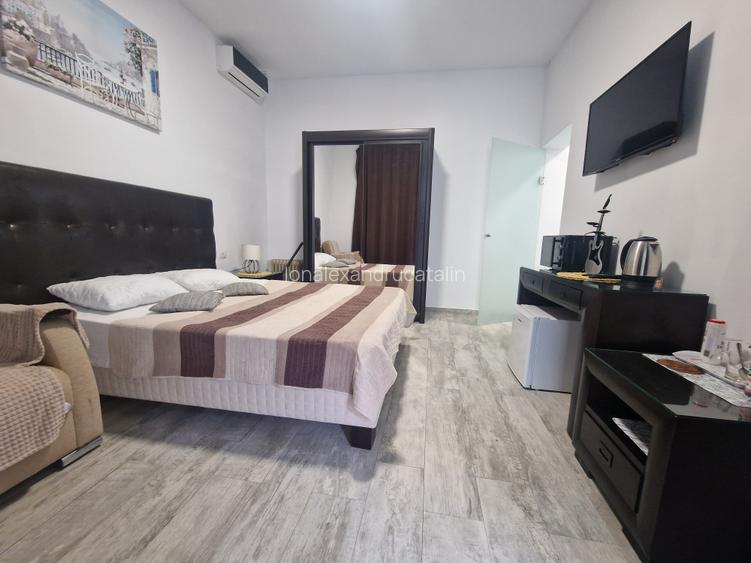 Mamaia Sat - Garsoniera mobilata-utilata,  etaj 1, bloc stradal la Blvd Mamaia