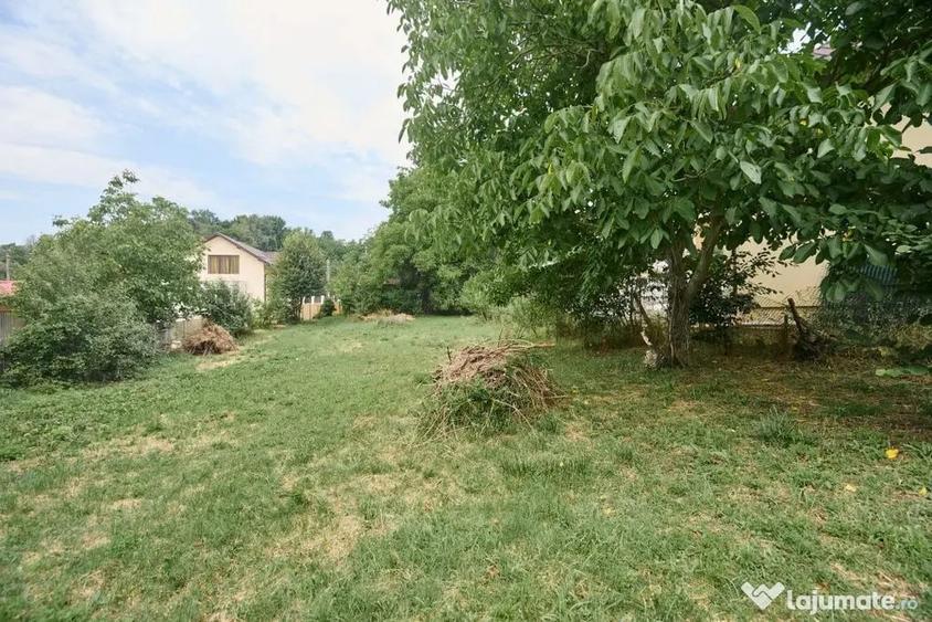 Teren în Hințești