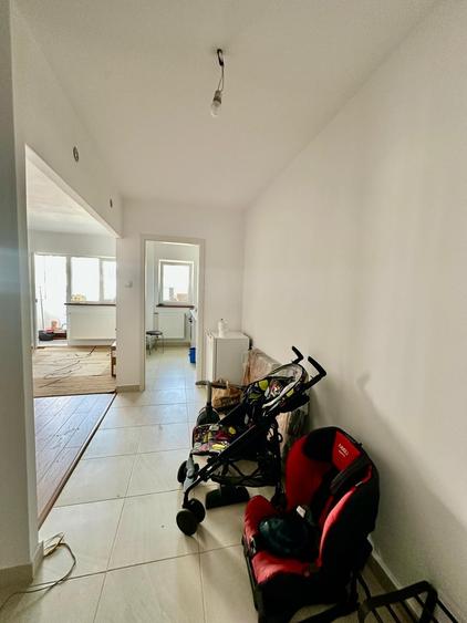 Garsonieră decomandată, mobilată în Tineretului