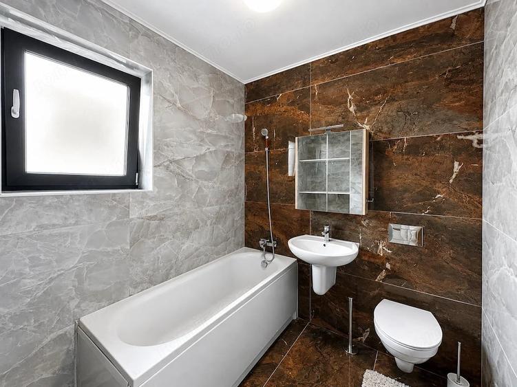 Apartament cu 3 camere decomandat, mobilat în Central