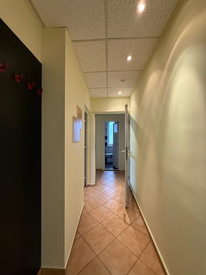 Apartament cu 4 camere in zona Victoriei-Iancu de Hunedoara - 9