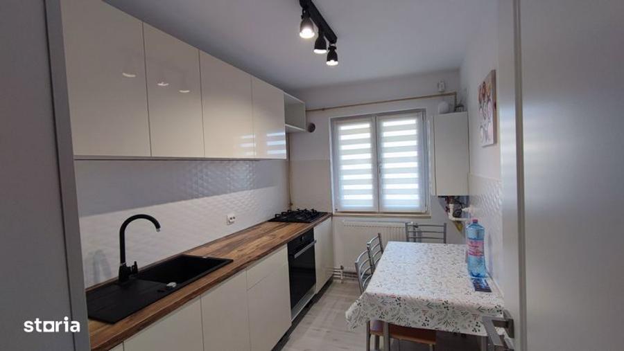 Aparament 3 decomandate AC , centrala, zona Medicina Noua - Spital 1 - 7