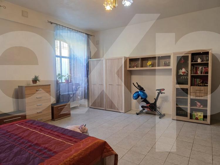 Oportunitate! Casa, 4 camere, curte comuna, ultracentral, Bistrita, jud. BN - 2