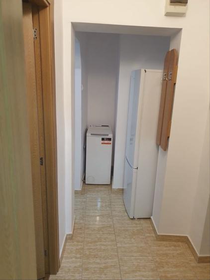 Garsoniera de vanzare, Bradet, Zalau, confort 1 , intabulata , Et 4/5 - 8