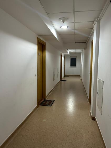 Inchiriere 2 camere Rin Grand Hotel Vitan loc de parcare inclus - 21