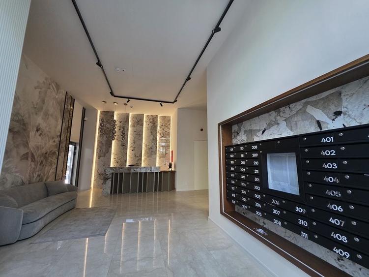 Apartament cu 2 camere decomandat în Exterior Vest