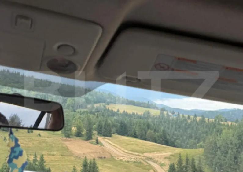 Teren Intravilan, 1000 mp, zona Castelul Dracula - Tihuta - 2