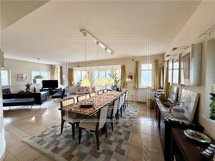 Casa de vanzare in Sibiu, individuala - 418 mp - teren 1.338 mp - 20